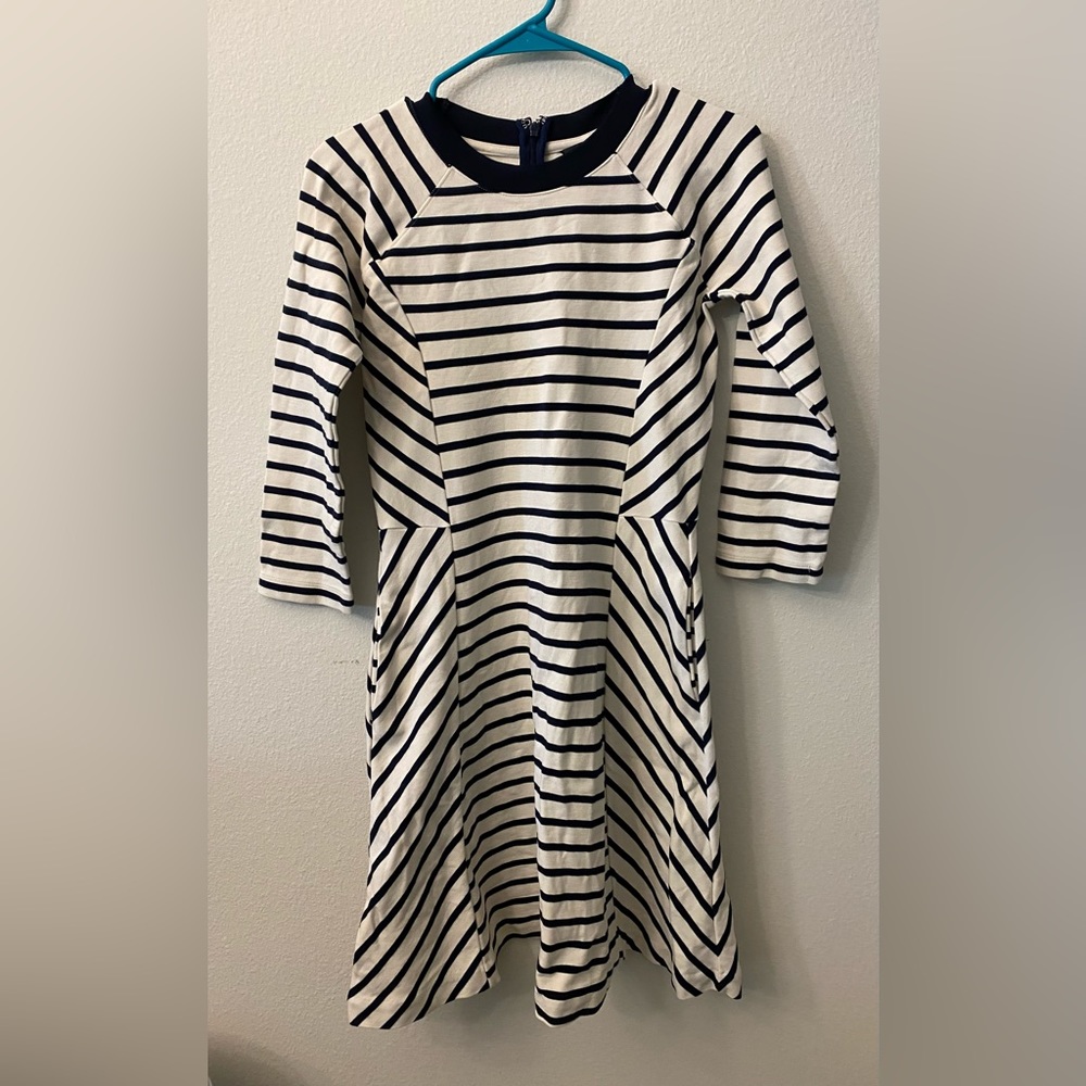 Banana Republic blue and white striped long sleeve Dress. Size 4. Pockets
